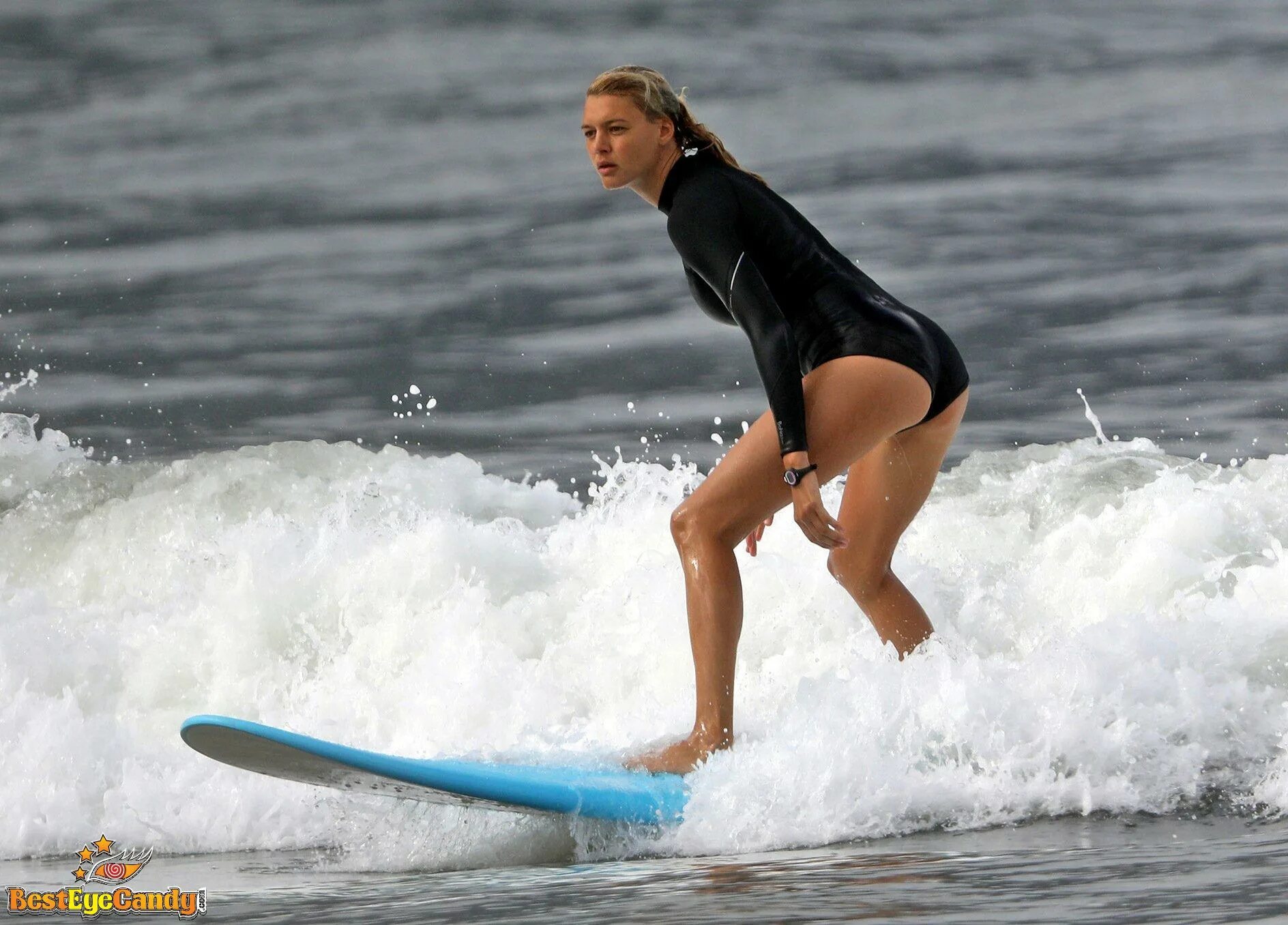 Kelly Rohrbach underwear in Anandeua