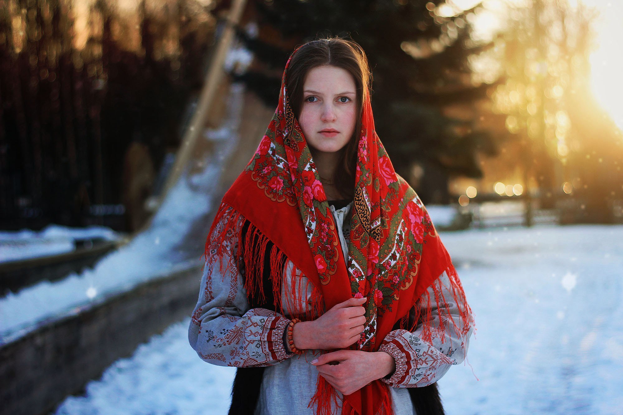 Girls in Slavic costumes in Anandeua